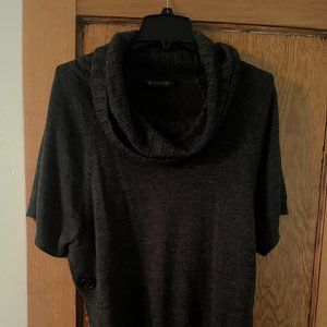 Outback Red Short Sleeve Pullover Poncho Cowl Neck Sweater